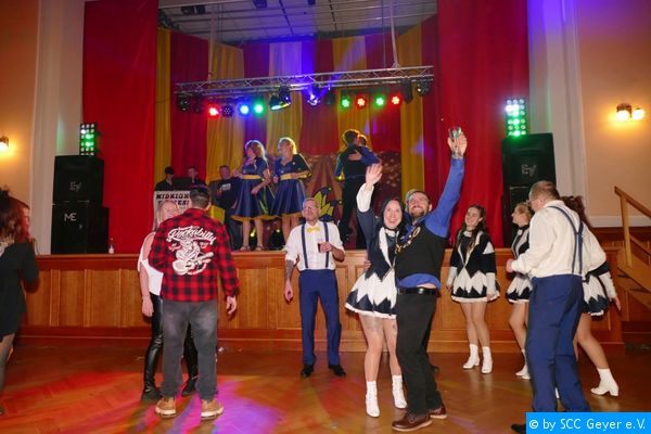 (16 Treffer & 0 Kommentare)