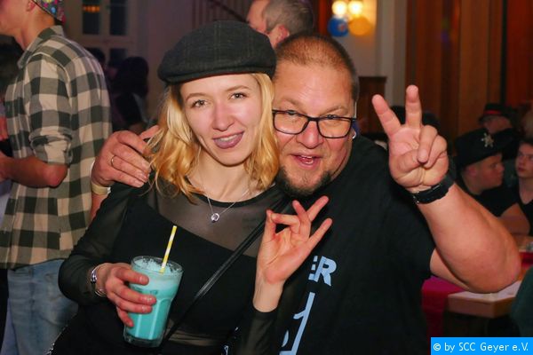 (16 Treffer & 0 Kommentare)