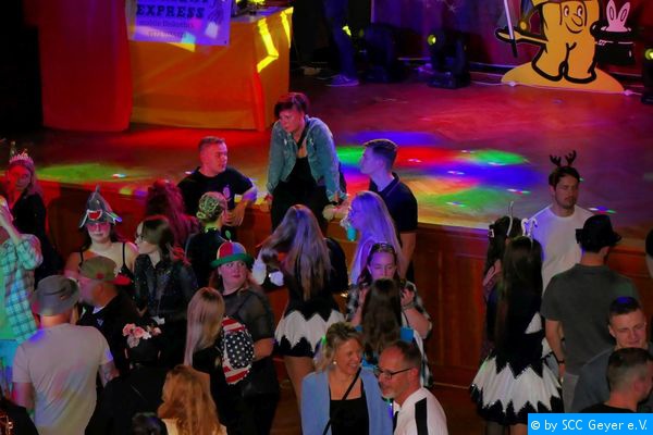 (16 Treffer & 0 Kommentare)