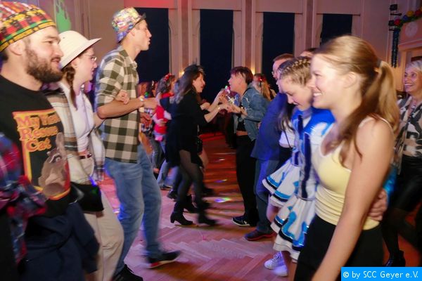 (16 Treffer & 0 Kommentare)