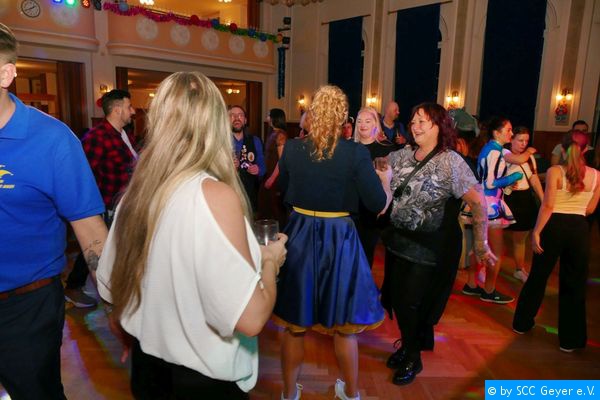 (16 Treffer & 0 Kommentare)