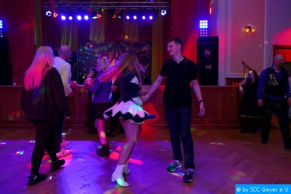 (16 Treffer & 0 Kommentare)